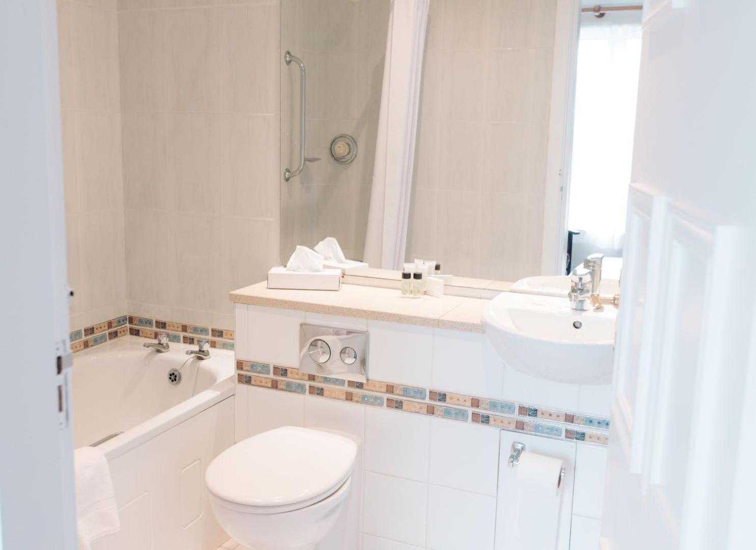 Kee'S Hotel Stranorlar Luaran gambar