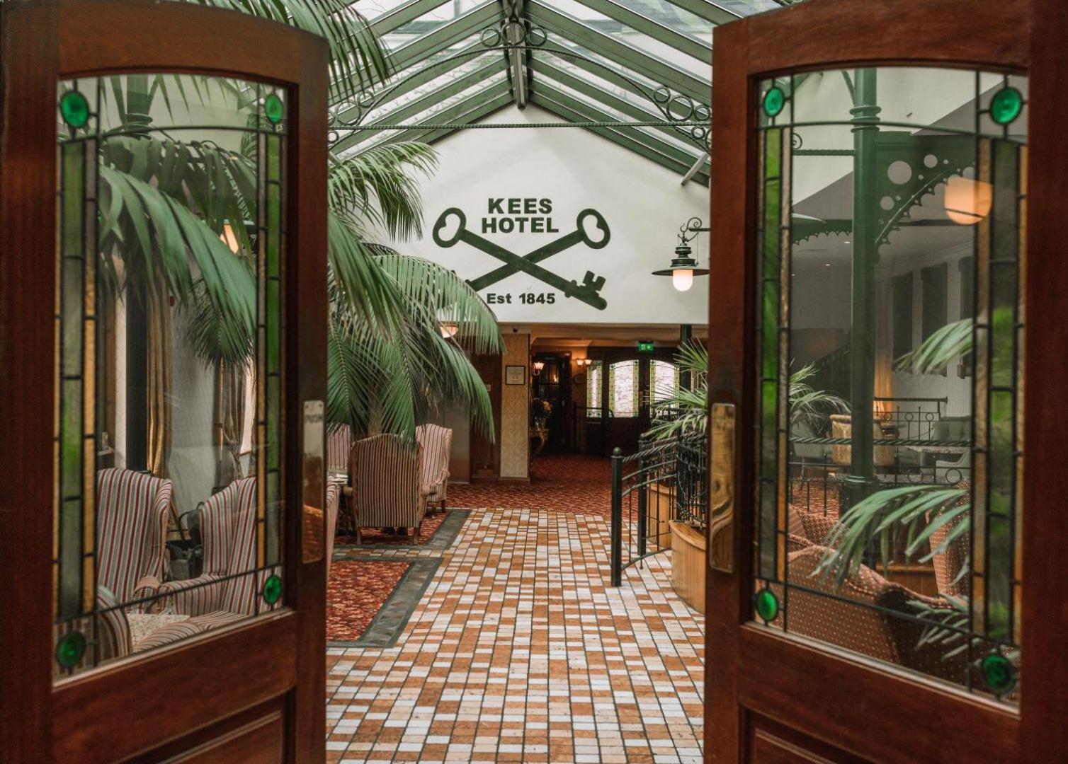 Kee'S Hotel Stranorlar Luaran gambar