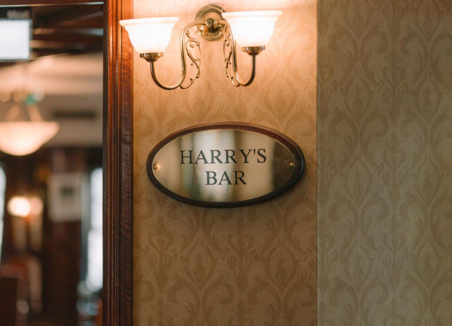 Kee'S Hotel Stranorlar Luaran gambar