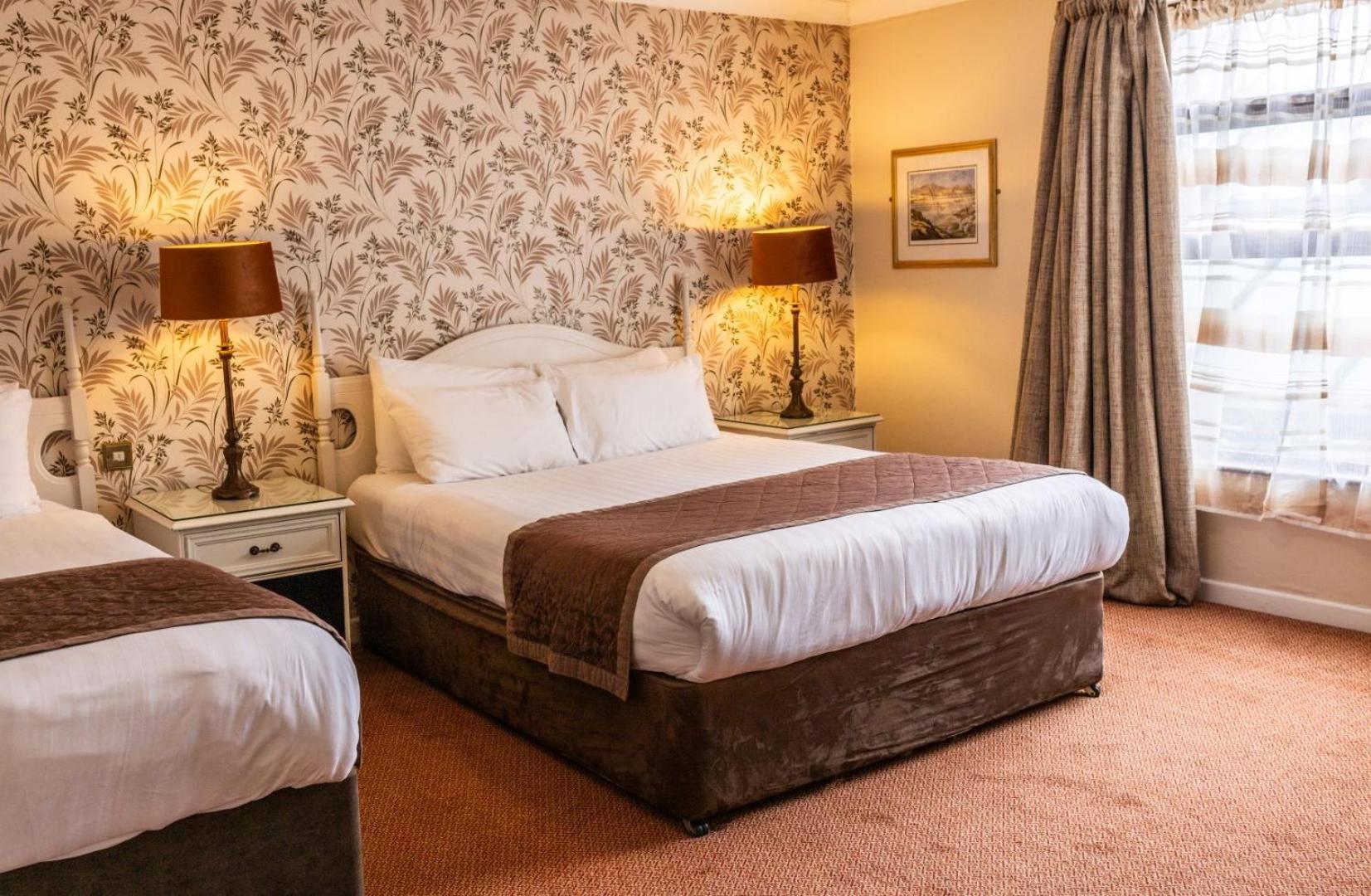 Kee'S Hotel Stranorlar Luaran gambar